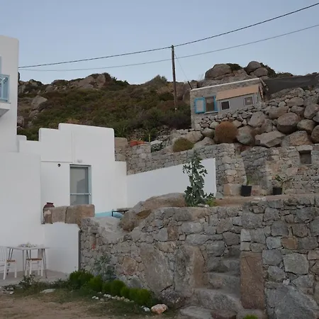 Niki Of Naxos - Anemos * Naxos City